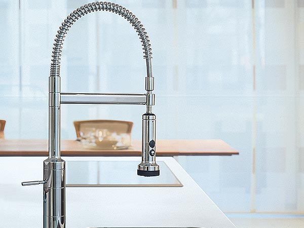 Robinetterie de cuisine à douchette extractible